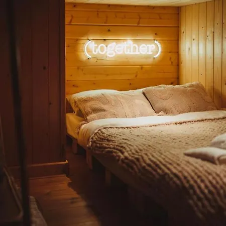 A Magical Get Away With Bath And Forest View *