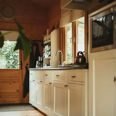 A Magical Get Away With Bath And Forest View * Putten