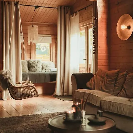 A Magical Get Away With Bath And Forest View * Putten